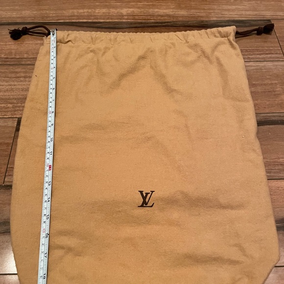 🖤🖤 RARE- VINTAGE LV DUSTBAG w/Drawstring (Vintage are darker brown/thicker) - Picture 7 of 11